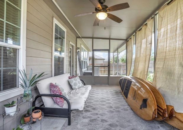1428 Crested Butte Way Georgetown, TX 78626 - Photo 23 of 28 Sunroom with ceiling fan
