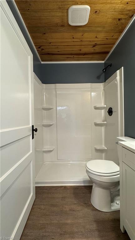 790 Mountain Park Road State Road, NC 28676 - Photo 28 of 40 2nd Bathroom
