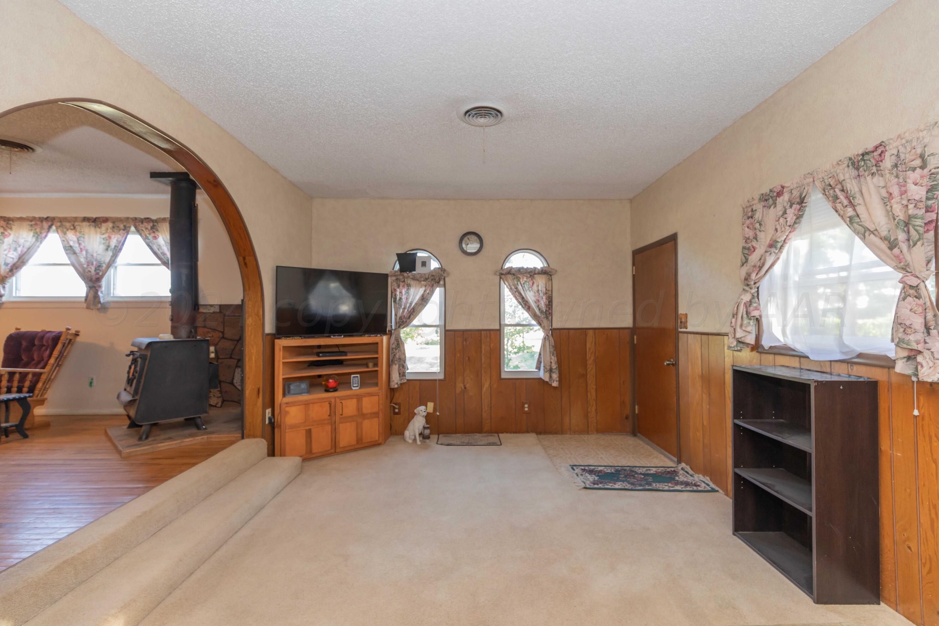504 East Service Road Washburn, TX 79019 - Photo 6 of 54 DEN VIEW 1