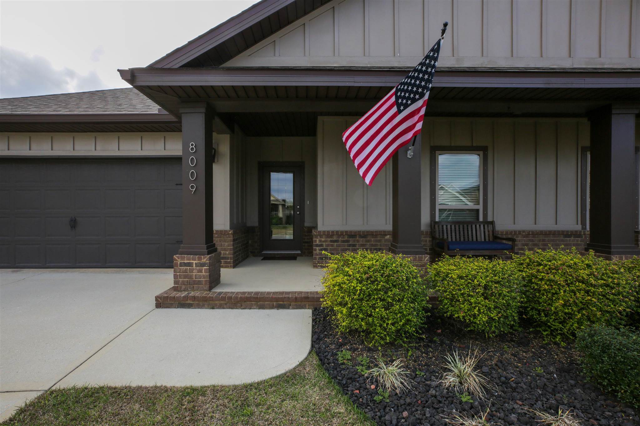 8009 Woodbrook Road Pensacola, FL 32526 - Photo 2 of 49 Gallery Image 2