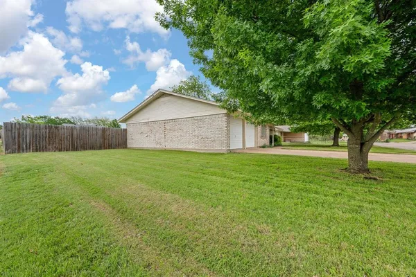 $199,000 | 1912 Joslin Street, Cleburne, TX 76033