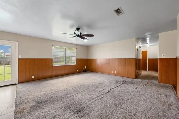 $199,000 | 1912 Joslin Street, Cleburne, TX 76033