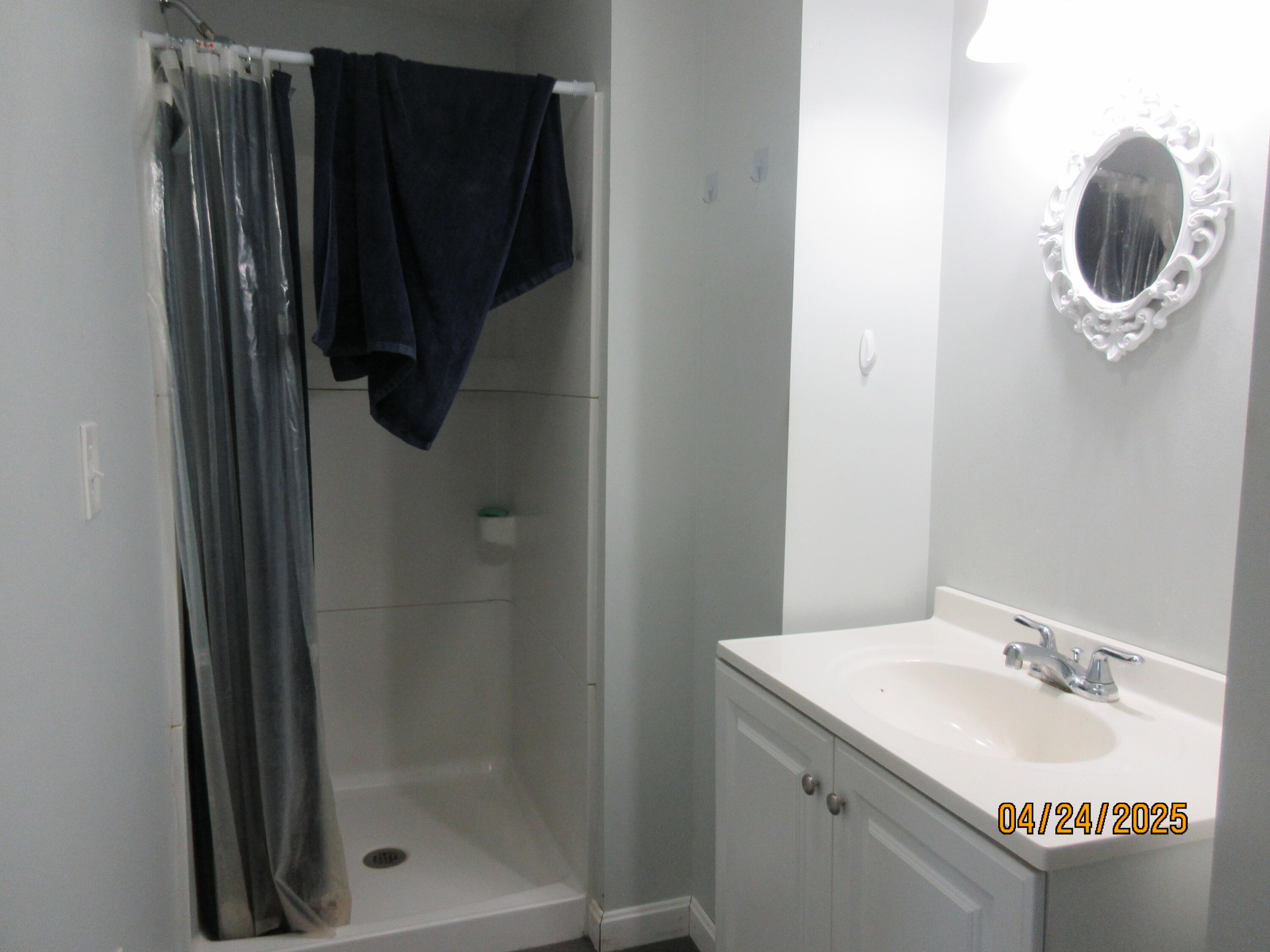 304 Main Street Jonesport, ME 04649 - Photo 12 of 13 Bathroom