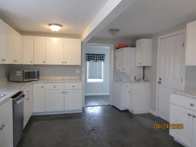 $170,000 | 304 Main Street, Jonesport, ME 04649