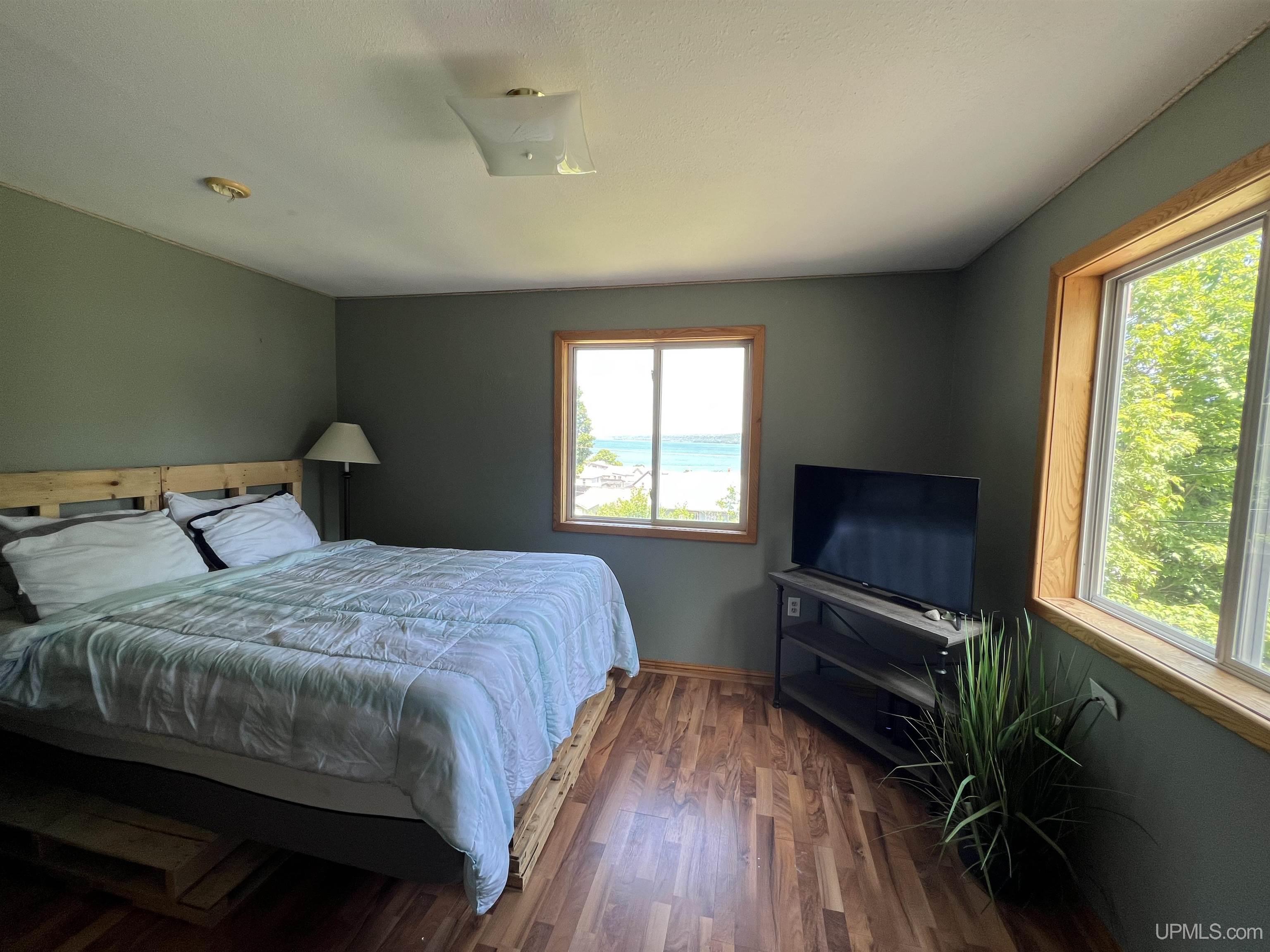 214 Hickory Street Munising, MI 49862 - Photo 20 of 26