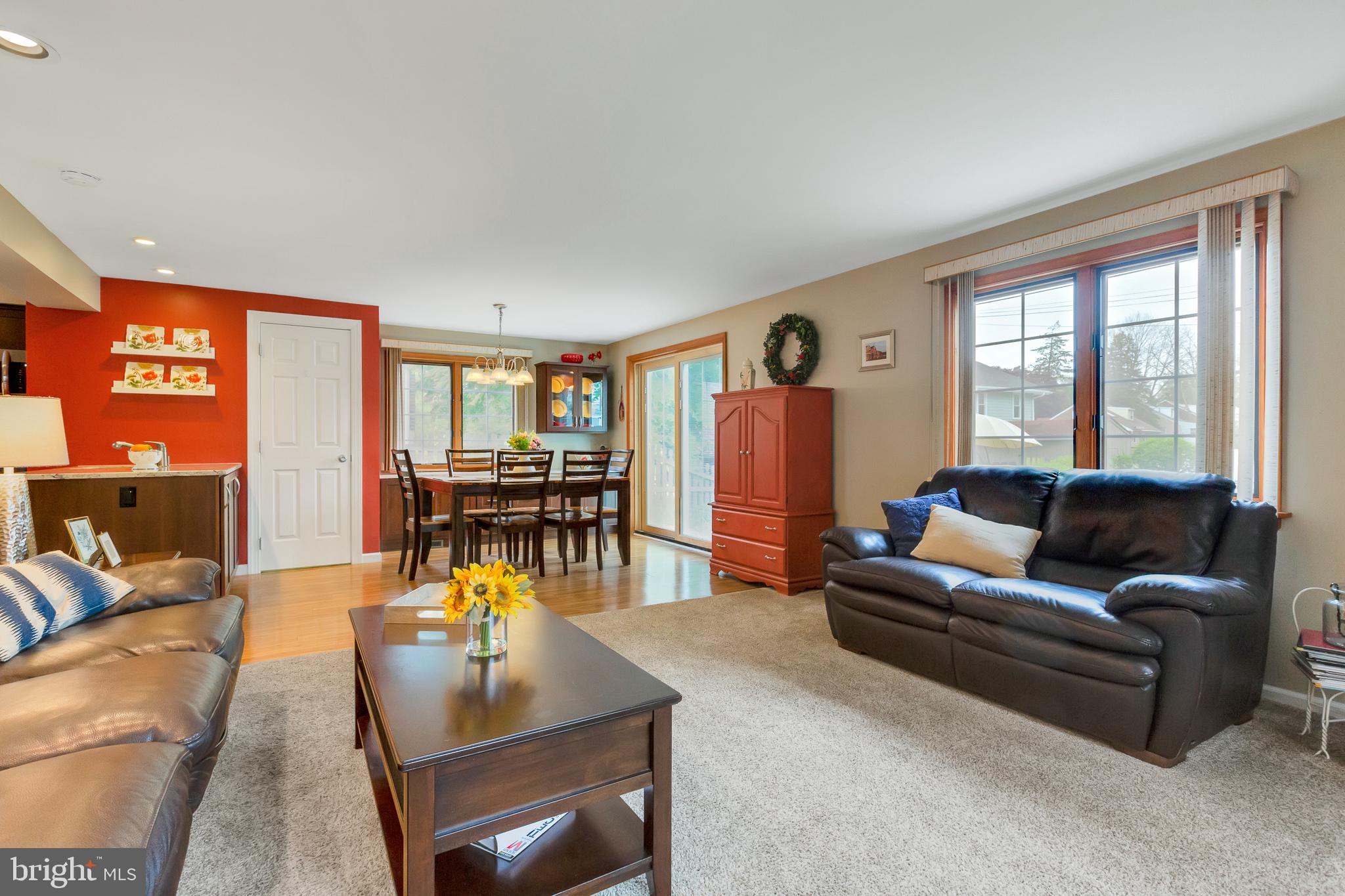 281 School Lane Springfield, PA 19064 - Photo 14 of 30 Family Room
