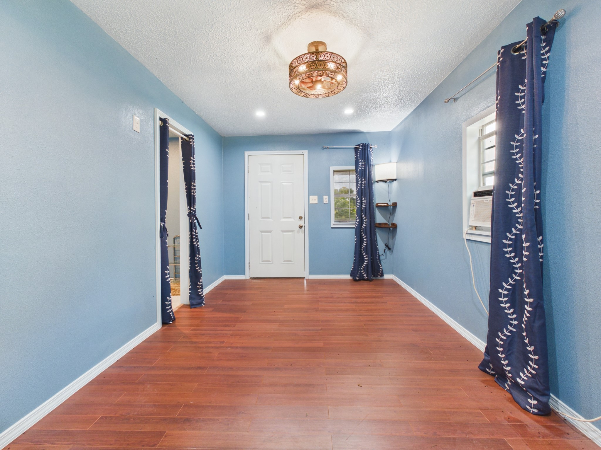 Living/Dinning/Kitchen