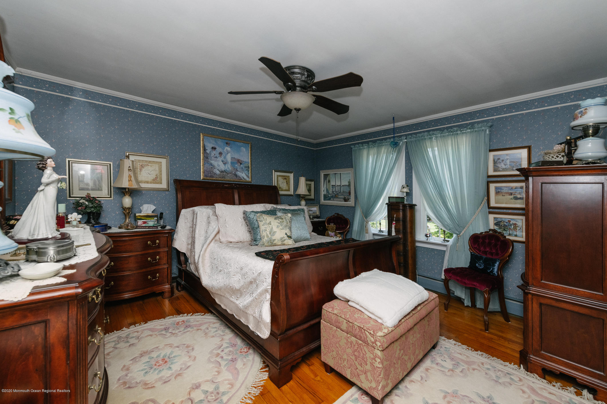 207 Riveredge Court Point Pleasant, NJ 08742 - Photo 7 of 19 207 Riveredge master bedroom