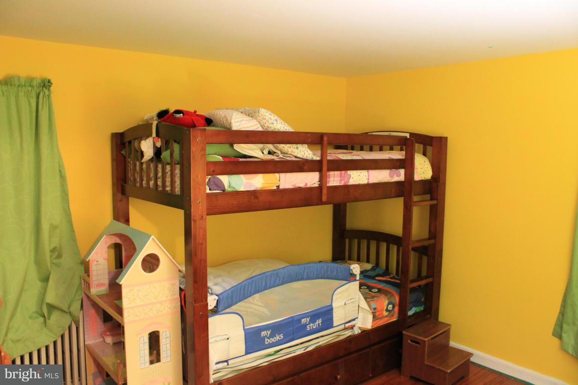 128 Market Street Lititz, PA 17543 - Photo 14 of 17 Gallery Image 14