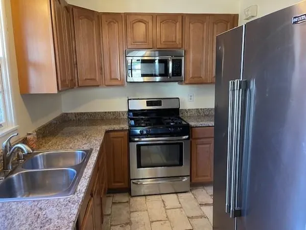 $2,400 | 3634 Cowden Avenue, Memphis, TN 38111