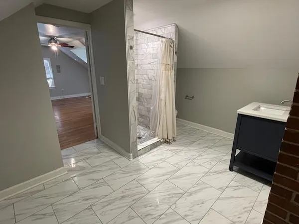 $2,400 | 3634 Cowden Avenue, Memphis, TN 38111
