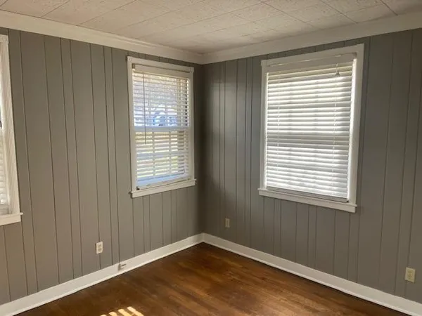 $2,400 | 3634 Cowden Avenue, Memphis, TN 38111