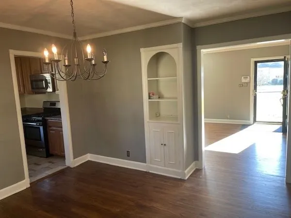 $2,400 | 3634 Cowden Avenue, Memphis, TN 38111