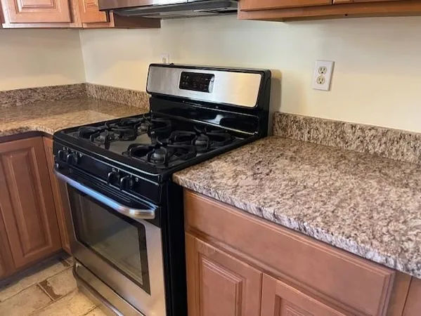 $2,400 | 3634 Cowden Avenue, Memphis, TN 38111