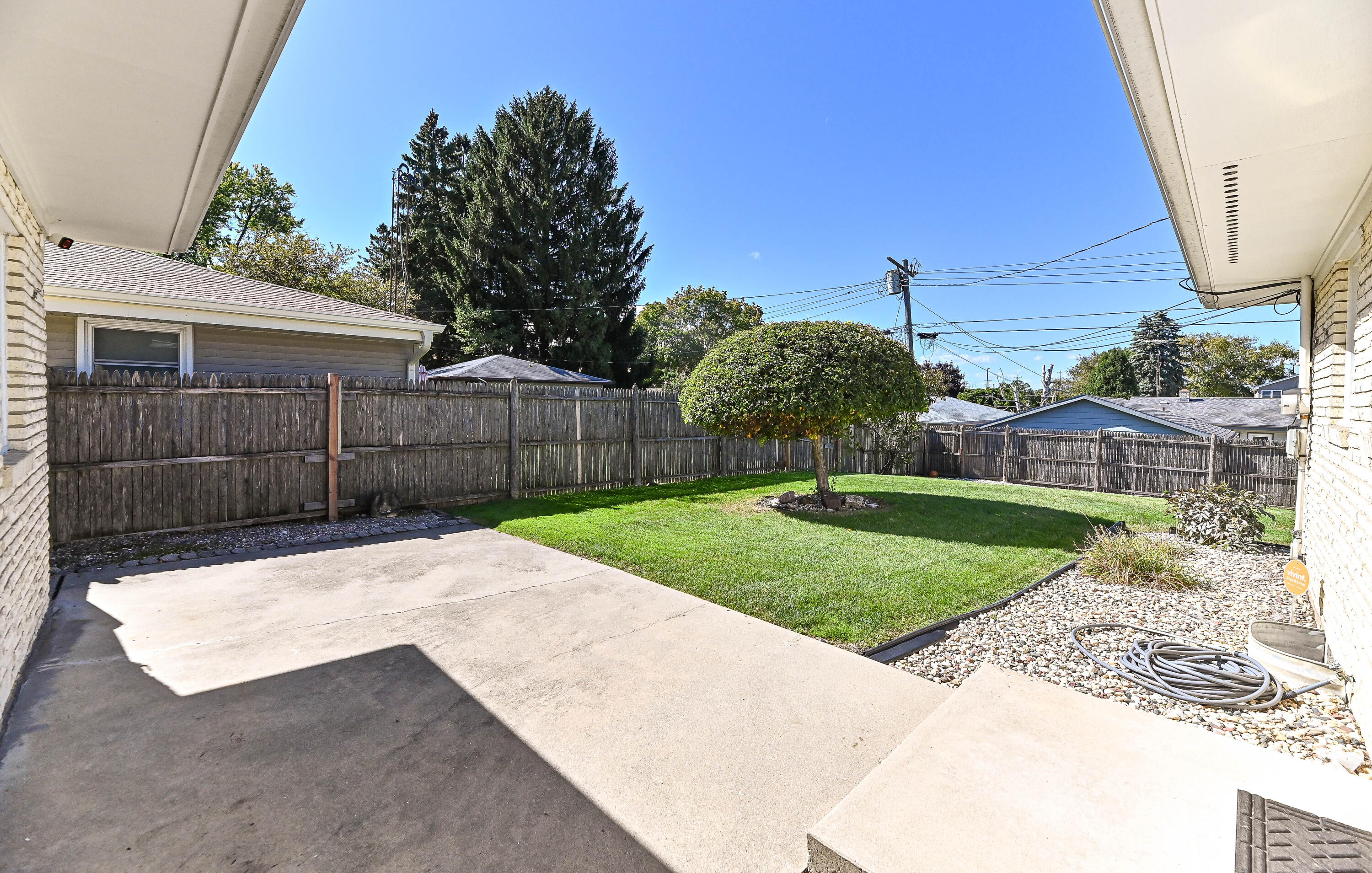 3170 Taylor Avenue Racine, WI 53405 - Photo 48 of 56 Taylor-52