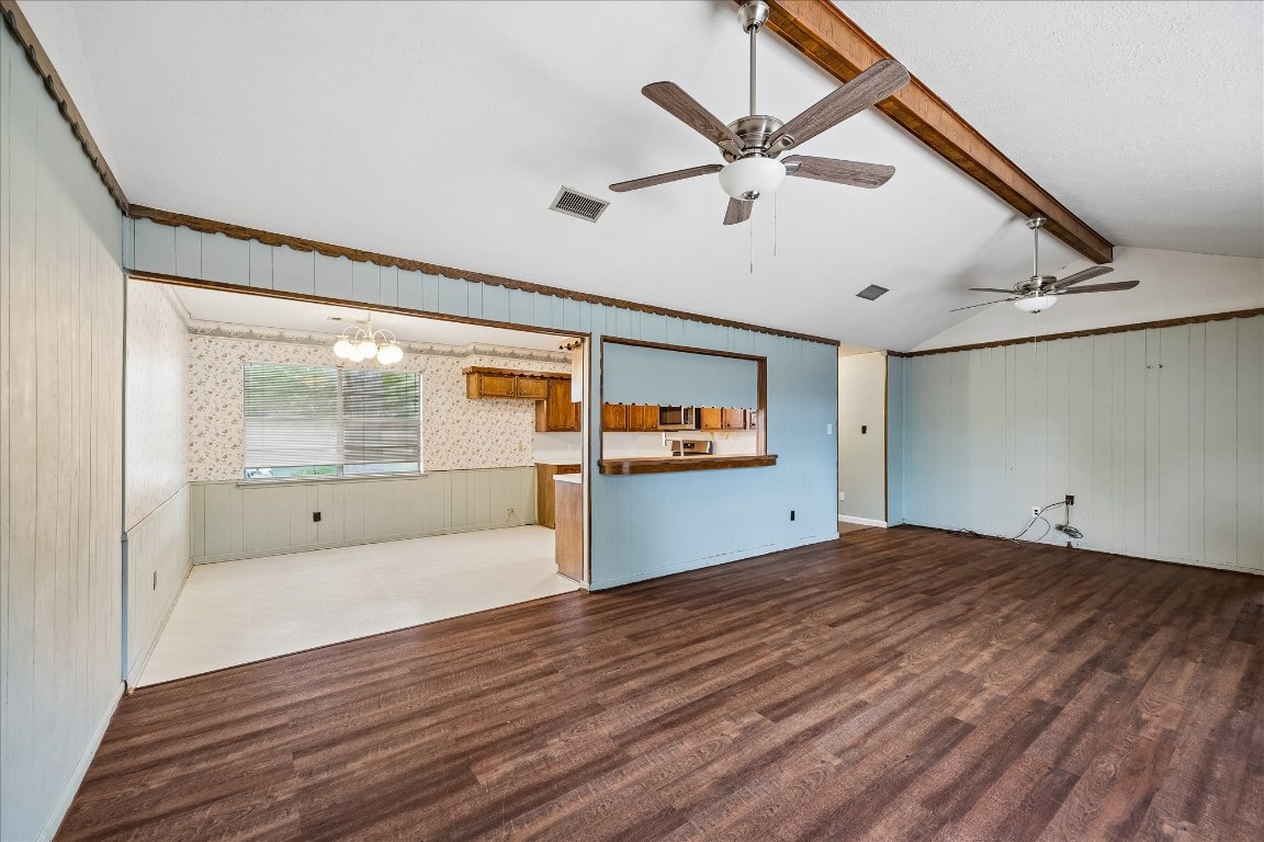 1200 Sagebrush Trail Baytown, TX 77521 - Photo 4 of 14