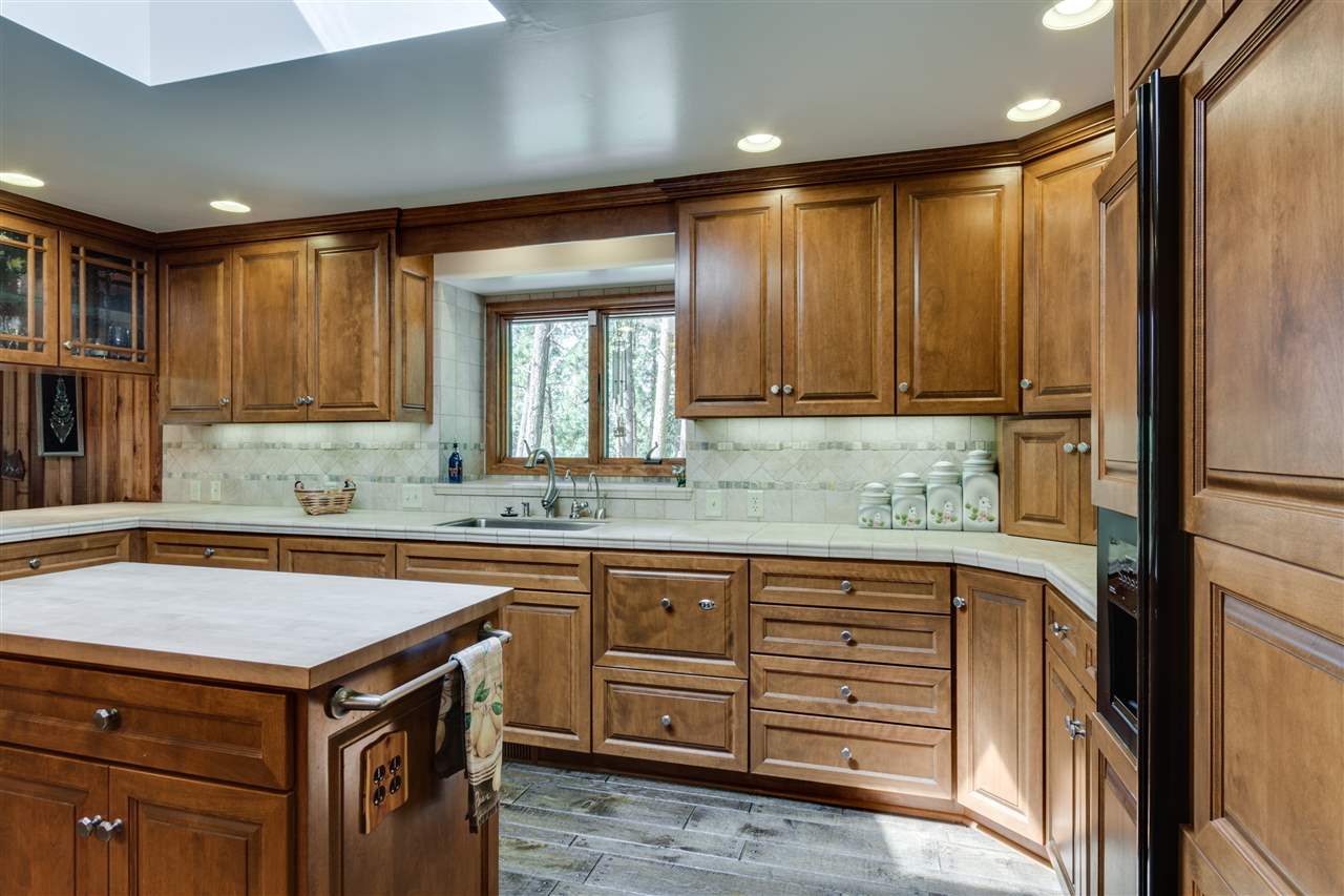13005 South Valley Chapel Road Valleyford, WA 99036 - Photo 5 of 20 Gallery Image 5