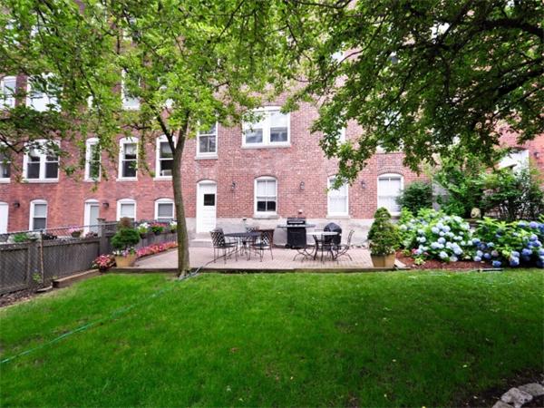 15 Claflin Road, Unit 3 Brookline, MA 02445 - Photo 25 of 26