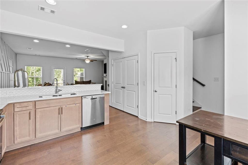 899 Society Atlanta, GA 30331 - Photo 12 of 41