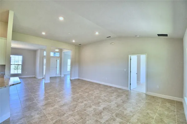 $379,787 | 4425 Juneberry Drive, Auburndale, FL 33823