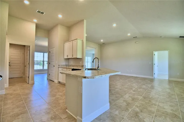 $379,787 | 4425 Juneberry Drive, Auburndale, FL 33823