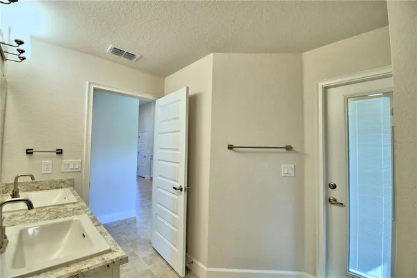 $379,787 | 4425 Juneberry Drive, Auburndale, FL 33823