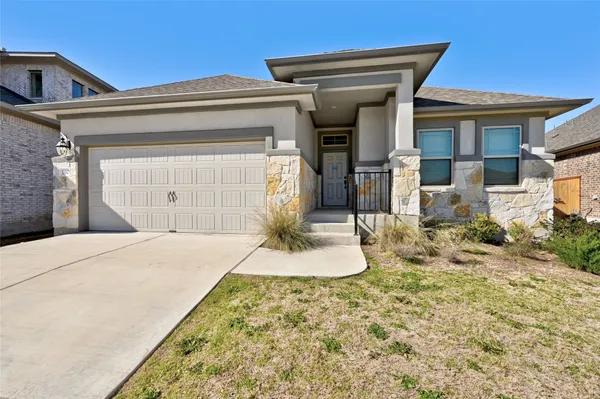 $2,500 | 160 Fawn River Run, Kyle, TX 78640