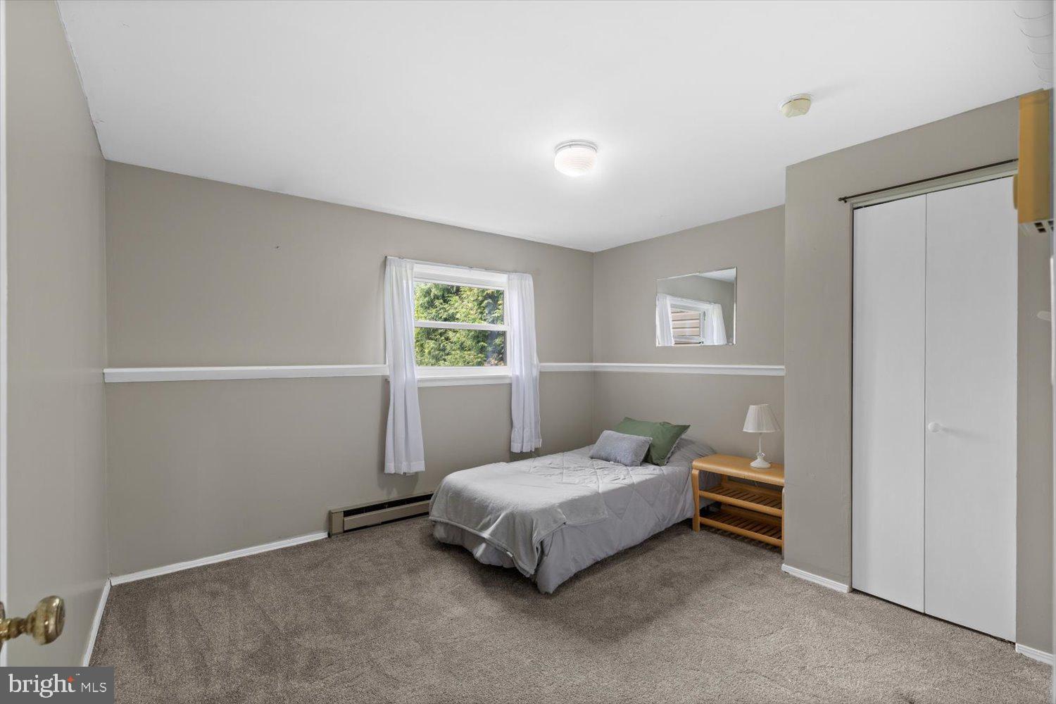 220 Derbyshire Road Lancaster, PA 17601 - Photo 23 of 40 Bedroom 3