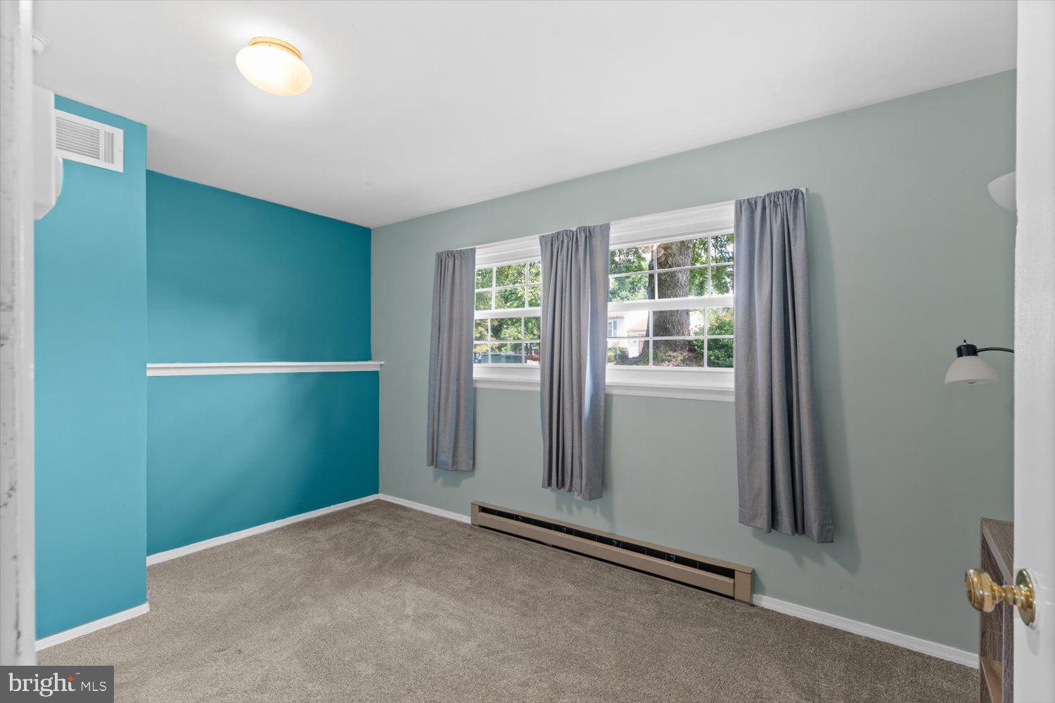 220 Derbyshire Road Lancaster, PA 17601 - Photo 24 of 40 Bedroom 4