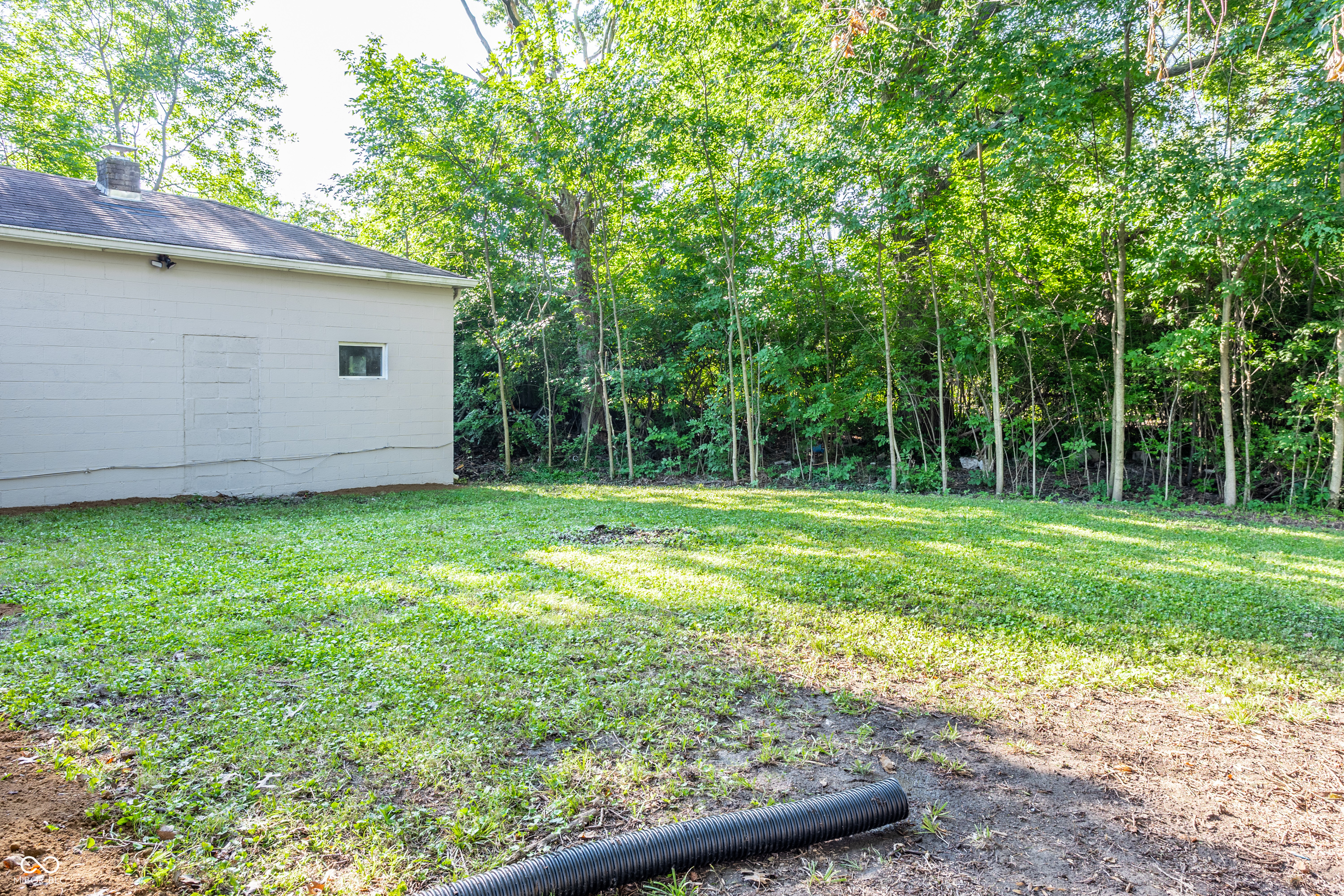 5927 East 23rd Street Indianapolis, IN 46218 - Photo 25 of 28