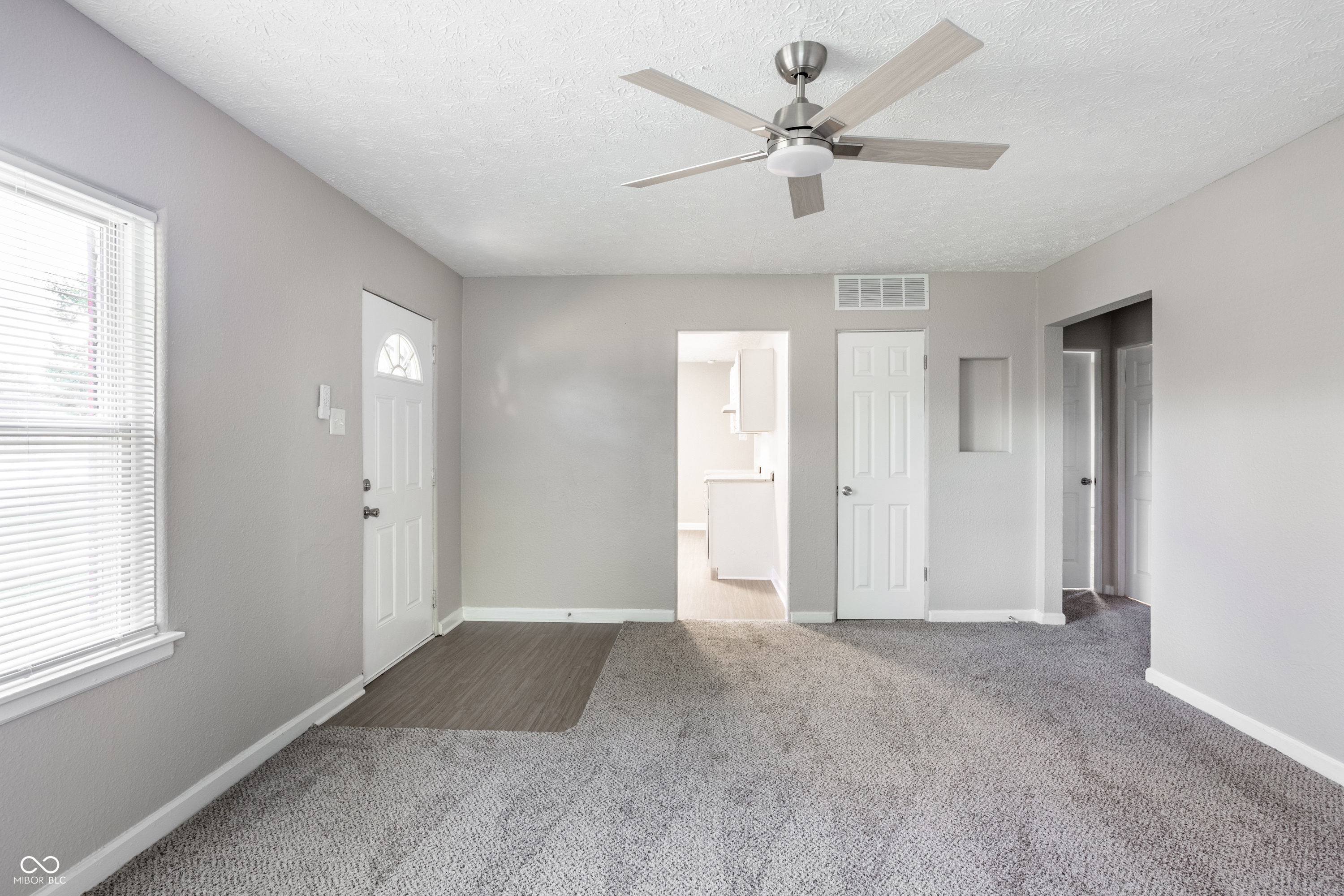 5927 East 23rd Street Indianapolis, IN 46218 - Photo 9 of 28