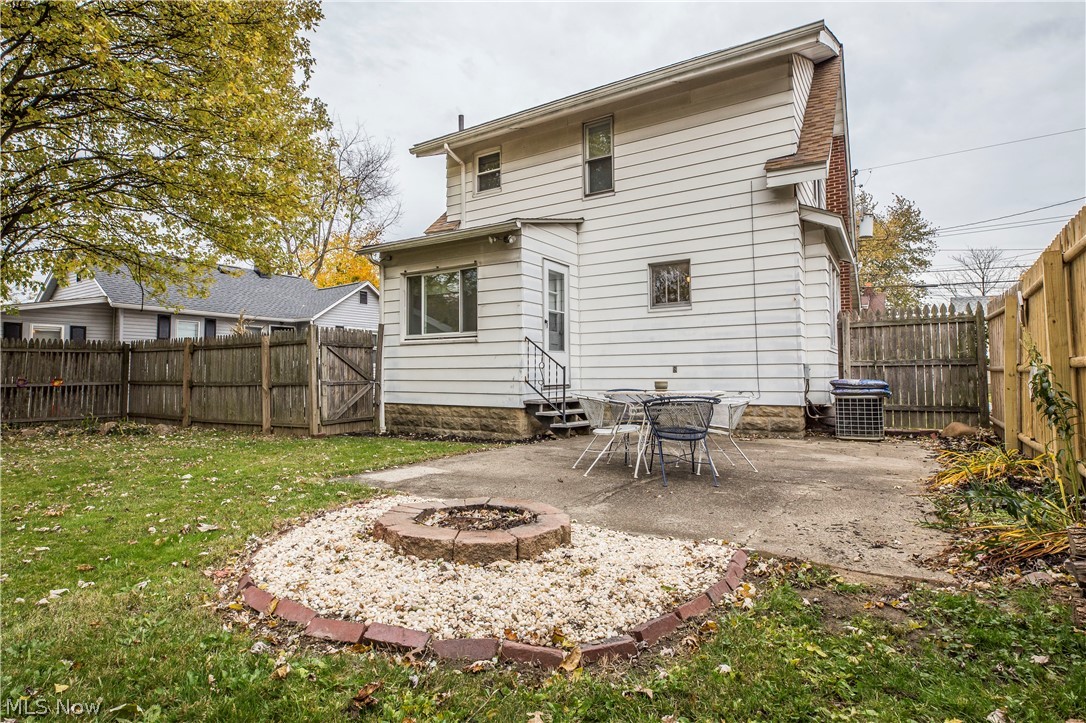 1198 Lexington Avenue Akron, OH 44310 - Photo 27 of 31
