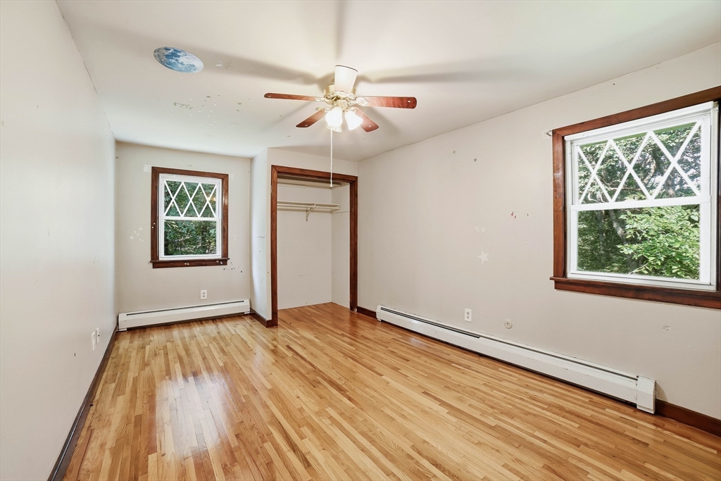 132 Charlton Road Spencer, MA 01562 - Photo 21 of 34