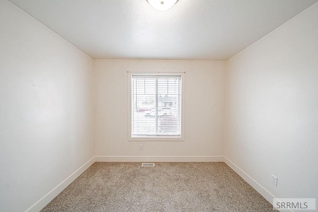 2735 North Waverly Road Idaho Falls, ID 83401 - Photo 32 of 64
