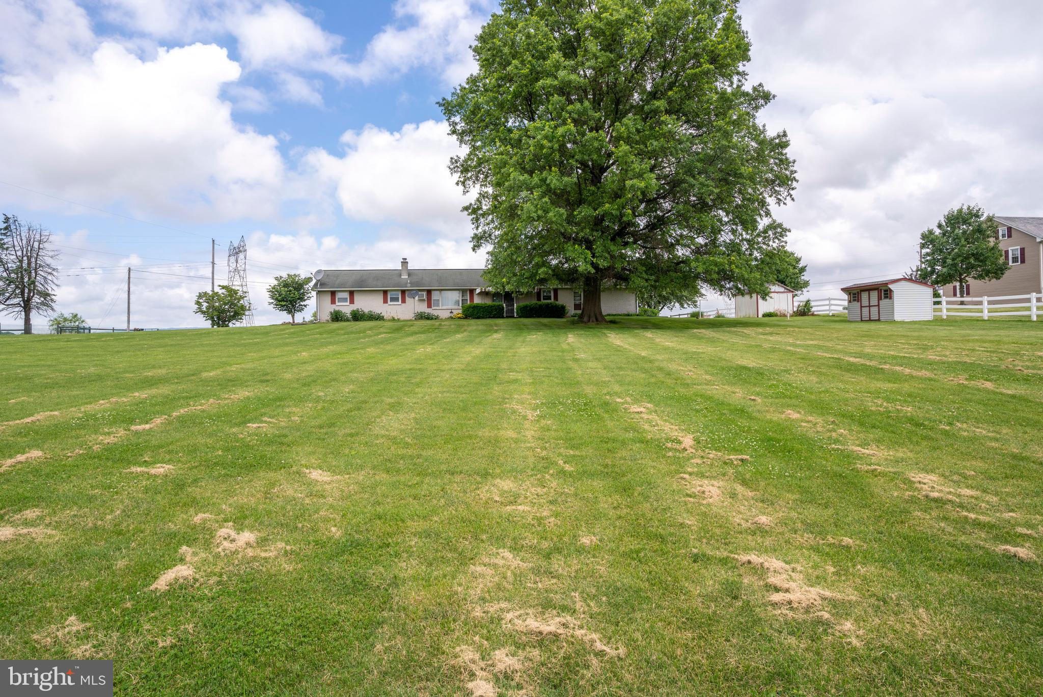758 West Lexington Road Lititz, PA 17543 - Photo 9 of 28 Gallery Image 9