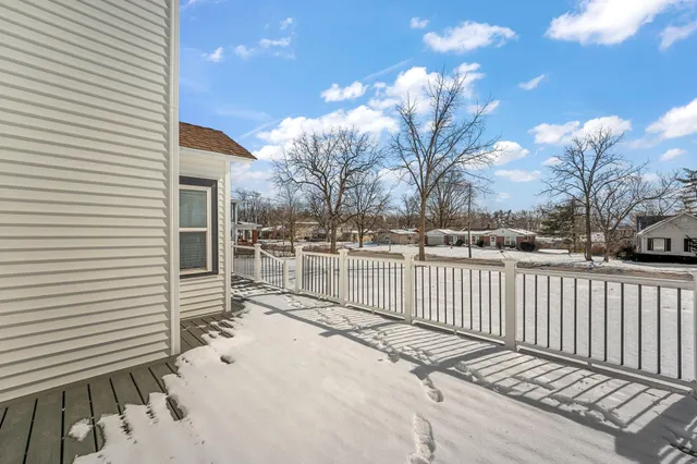 $370,000 | 288 West Commercial Avenue, Lowell, IN 46356