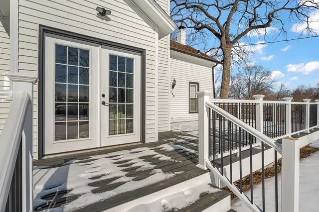 $370,000 | 288 West Commercial Avenue, Lowell, IN 46356