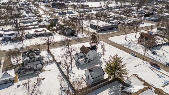 $370,000 | 288 West Commercial Avenue, Lowell, IN 46356