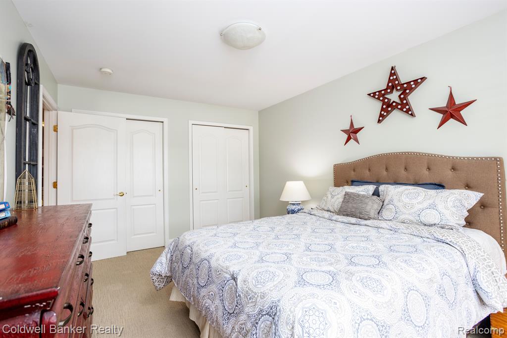24876 Reeds Pointe Drive Novi, MI 48374 - Photo 32 of 40
