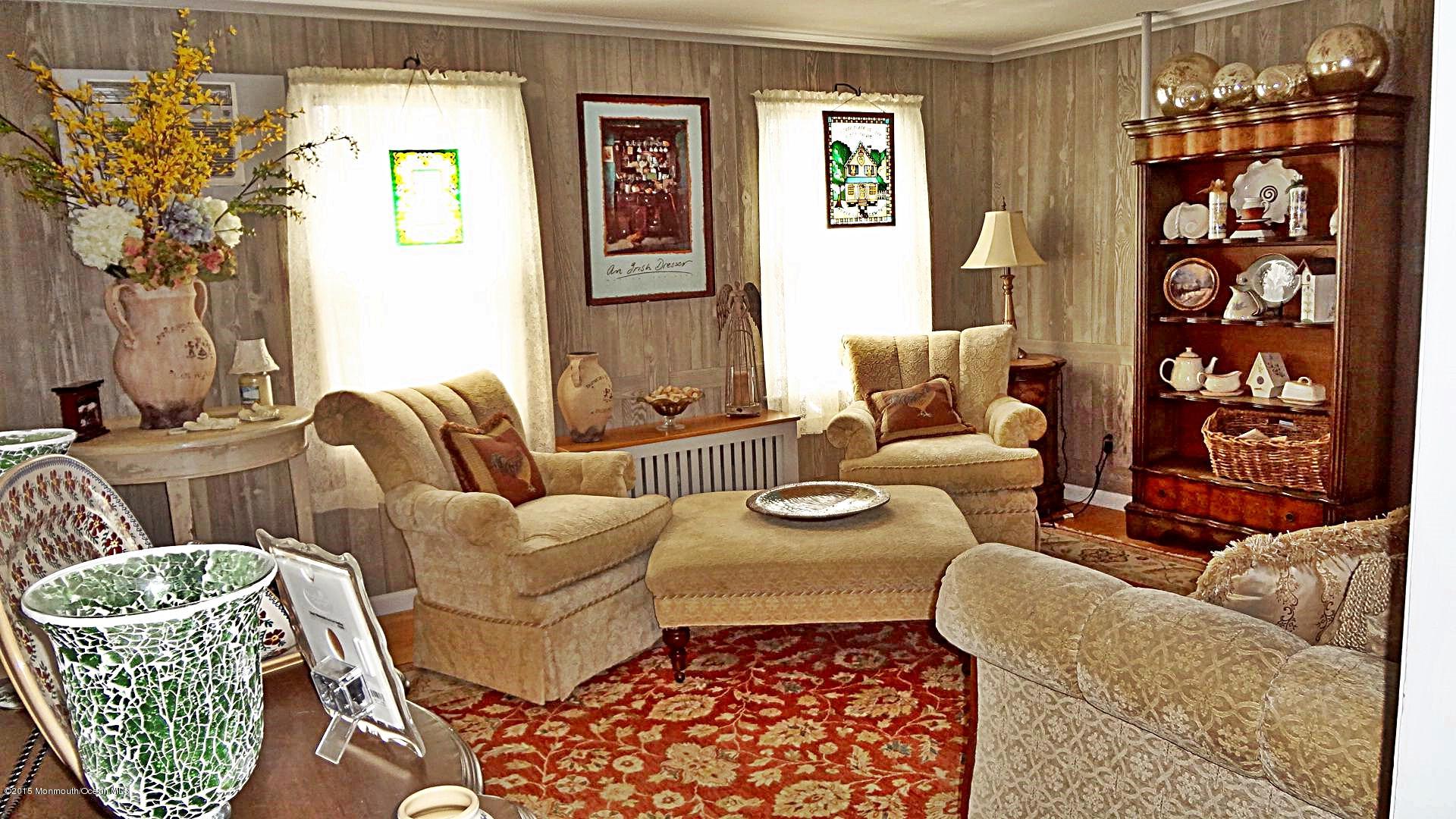 148 White Road Jackson, NJ 08527 - Photo 9 of 19 Living Room w-Furn -J