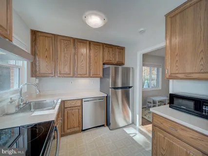 $485,000 | 11904 Lafayette Drive, Silver Spring, MD 20902