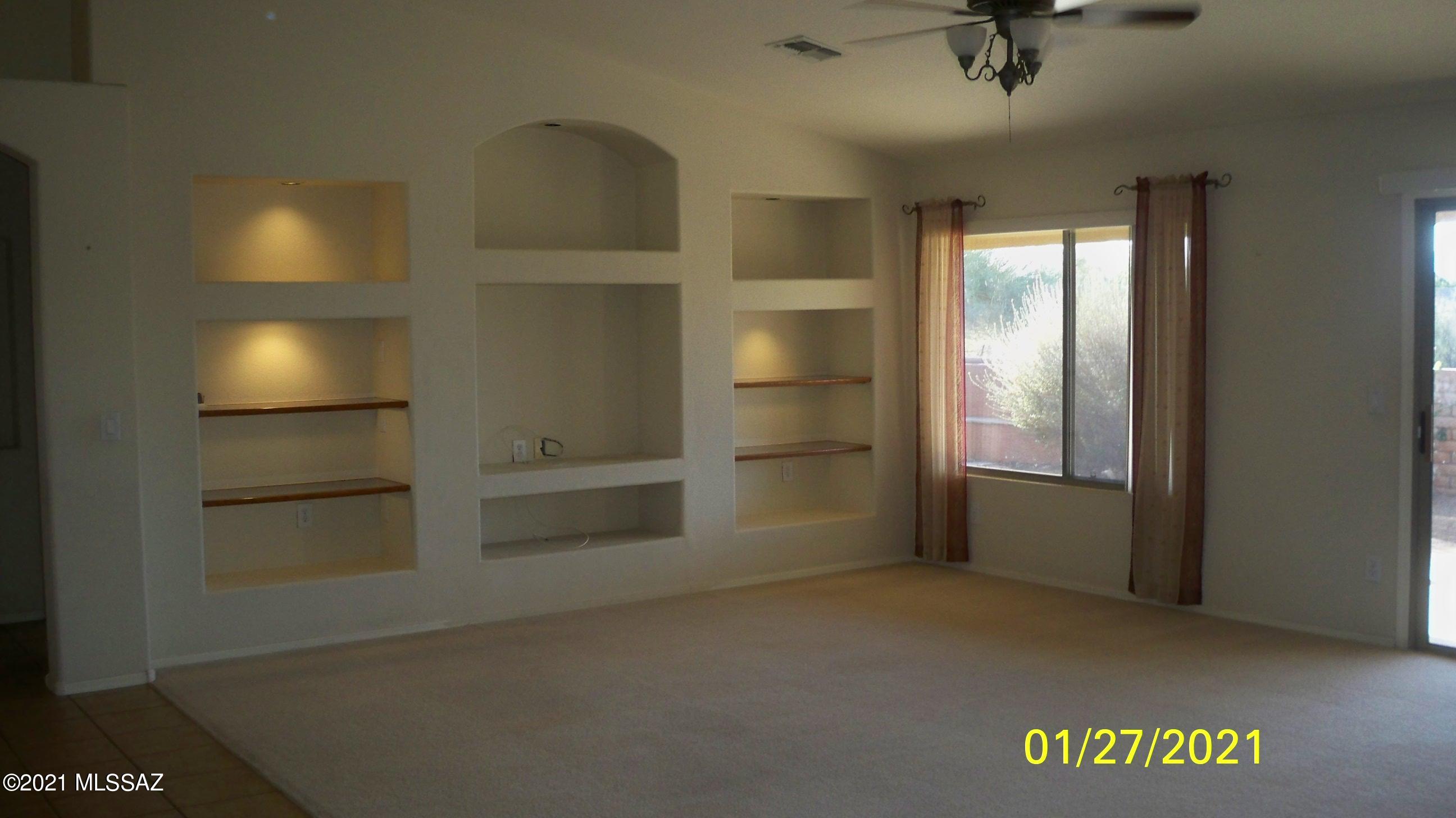 1385 North Birds Nest Road Green Valley, AZ 85614 - Photo 2 of 22