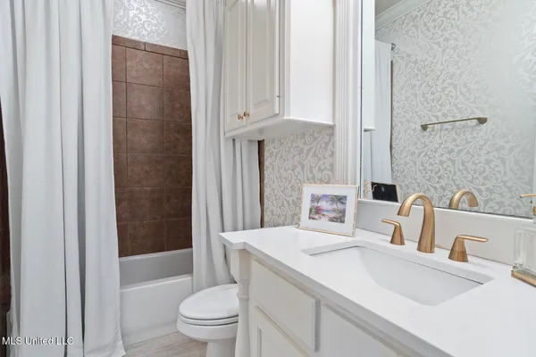 $498,900 | 300 Deer Hollow, Brandon, MS 39047