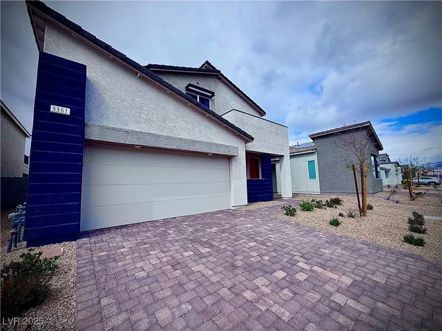 $2,795 | 9961 Locking Biner Avenue, Las Vegas, NV 89166