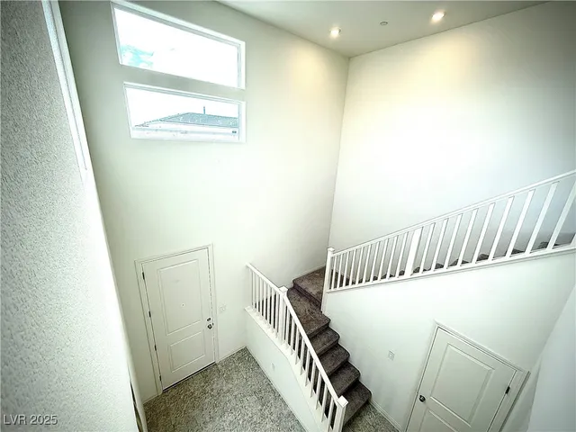 $2,795 | 9961 Locking Biner Avenue, Las Vegas, NV 89166