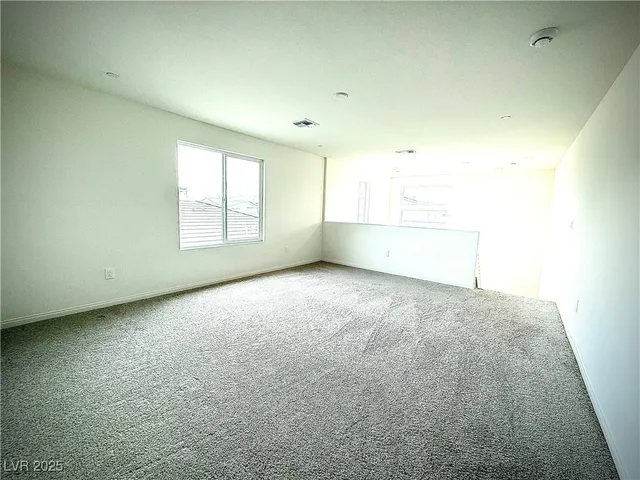 $2,795 | 9961 Locking Biner Avenue, Las Vegas, NV 89166