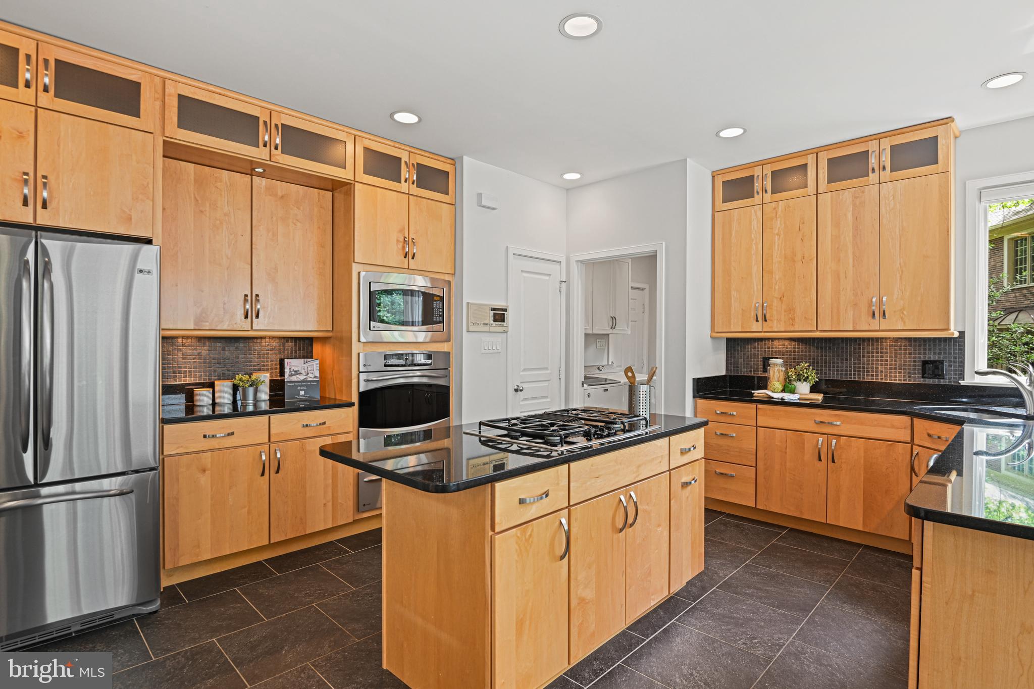 11217 Bright Pond Lane Reston, VA 20194 - Photo 16 of 72