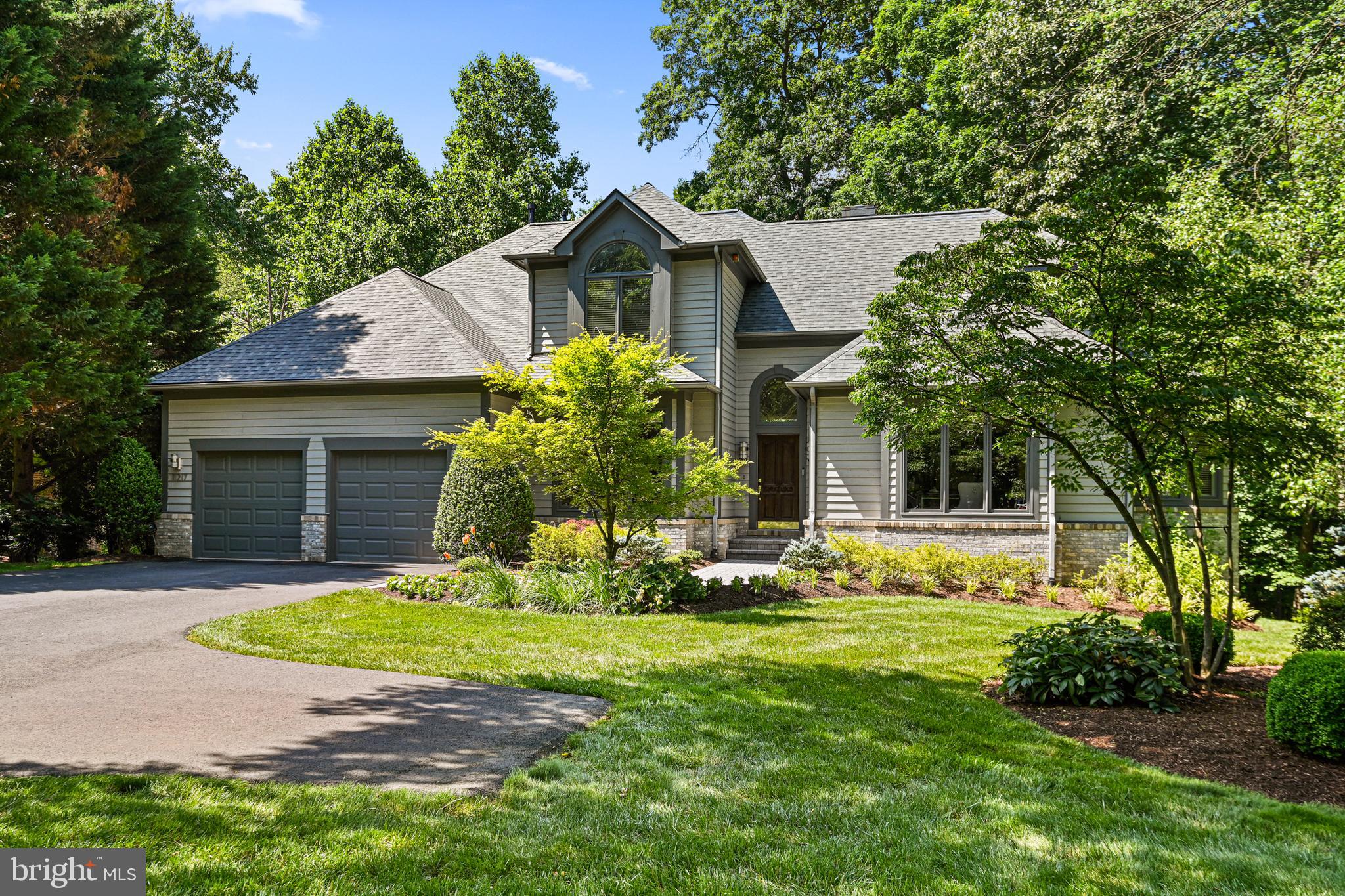 11217 Bright Pond Lane Reston, VA 20194 - Photo 2 of 72 Gorgeous setting at the top of Bright Pond Ln.