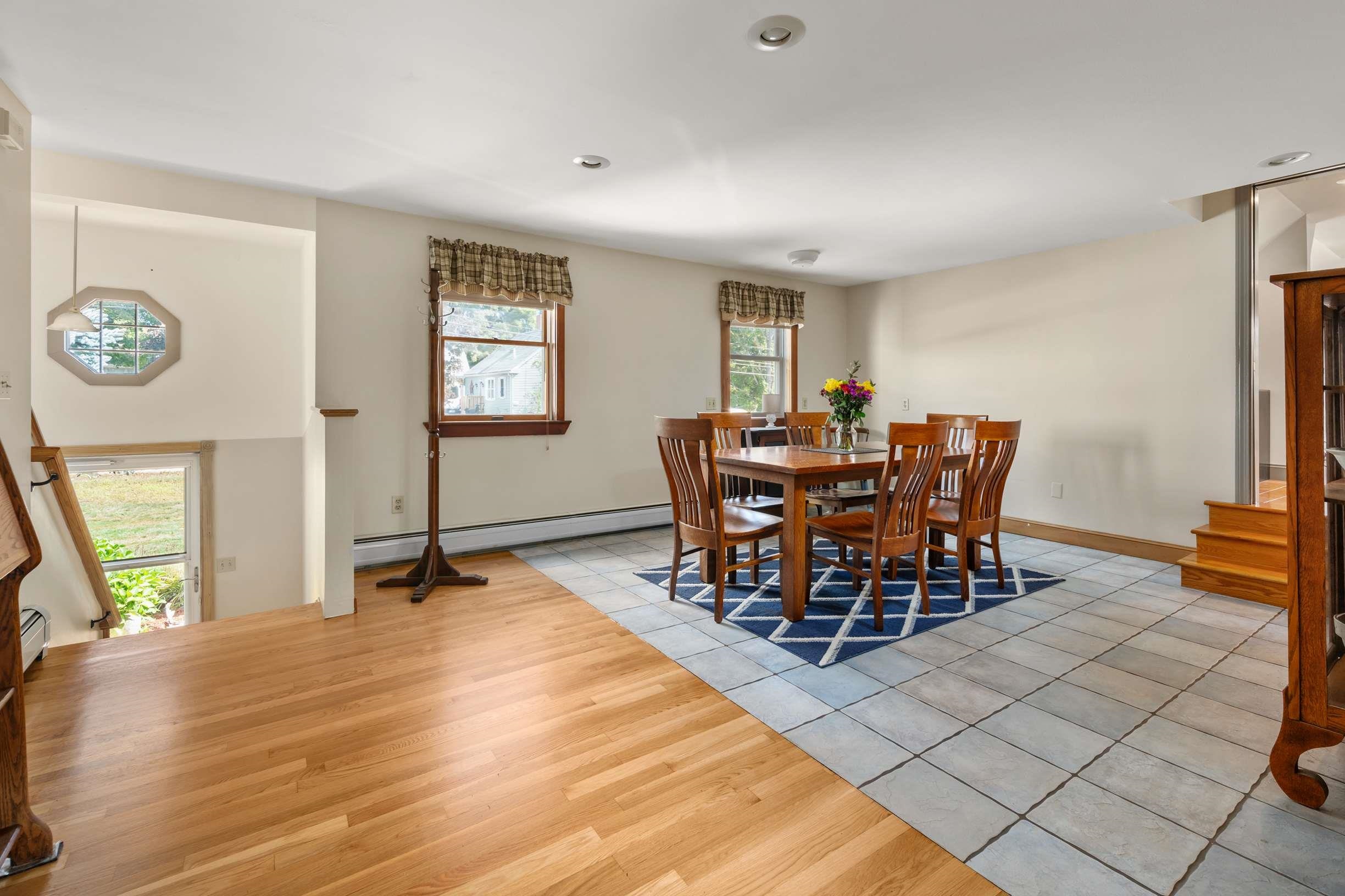 235 Hanscom Road Eliot, ME 03903 - Photo 3 of 28 Gallery Image 3