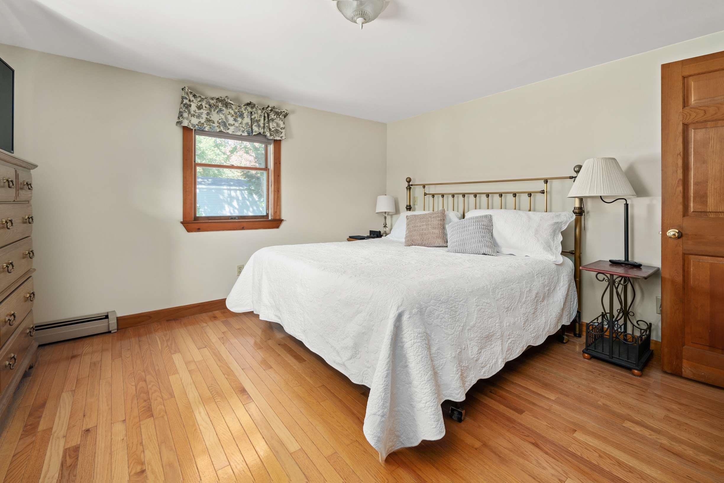 235 Hanscom Road Eliot, ME 03903 - Photo 6 of 28 Gallery Image 6